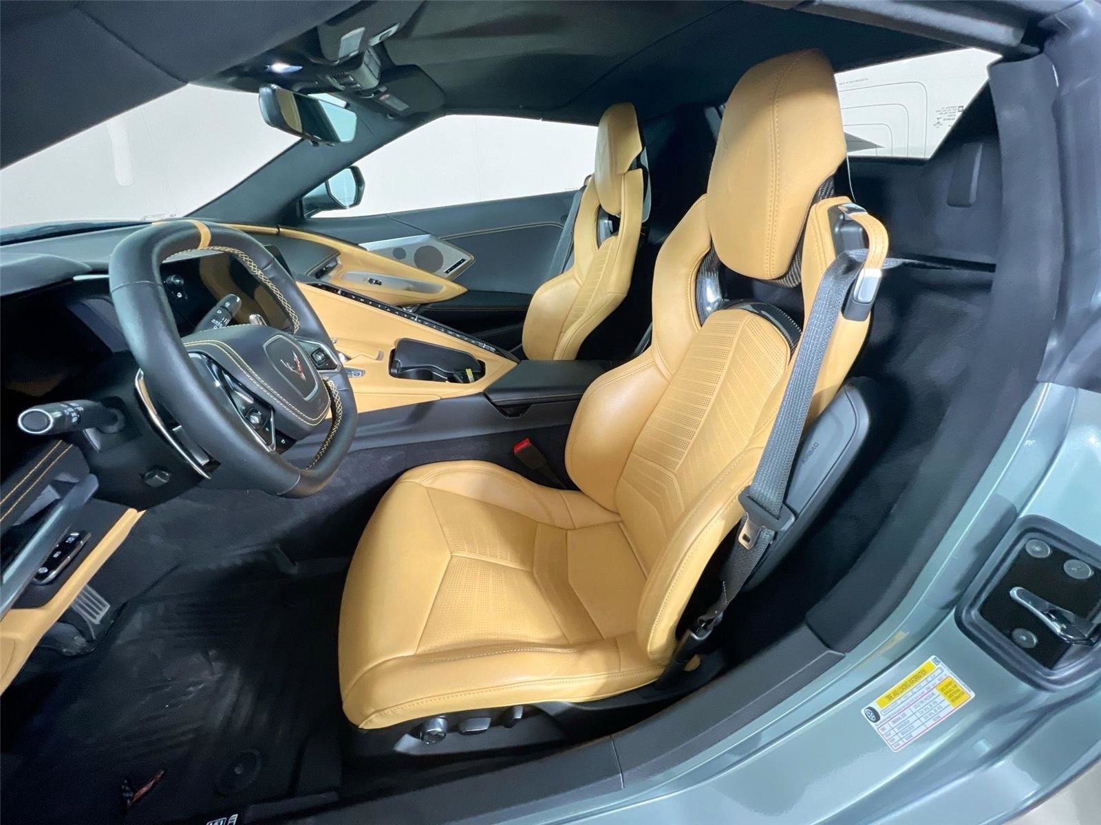 Used 2023 Chevrolet Corvette Stingray Premium Conv w/ Z51 Performance Package image 24