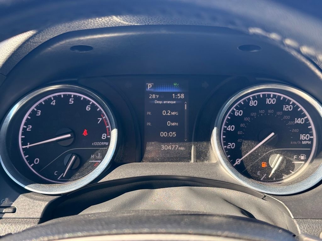 Used 2020 Toyota Camry SE image 30