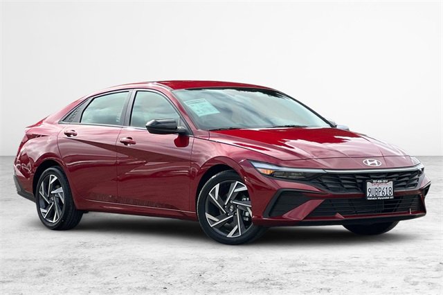 Used 2025 Hyundai Elantra Sport
