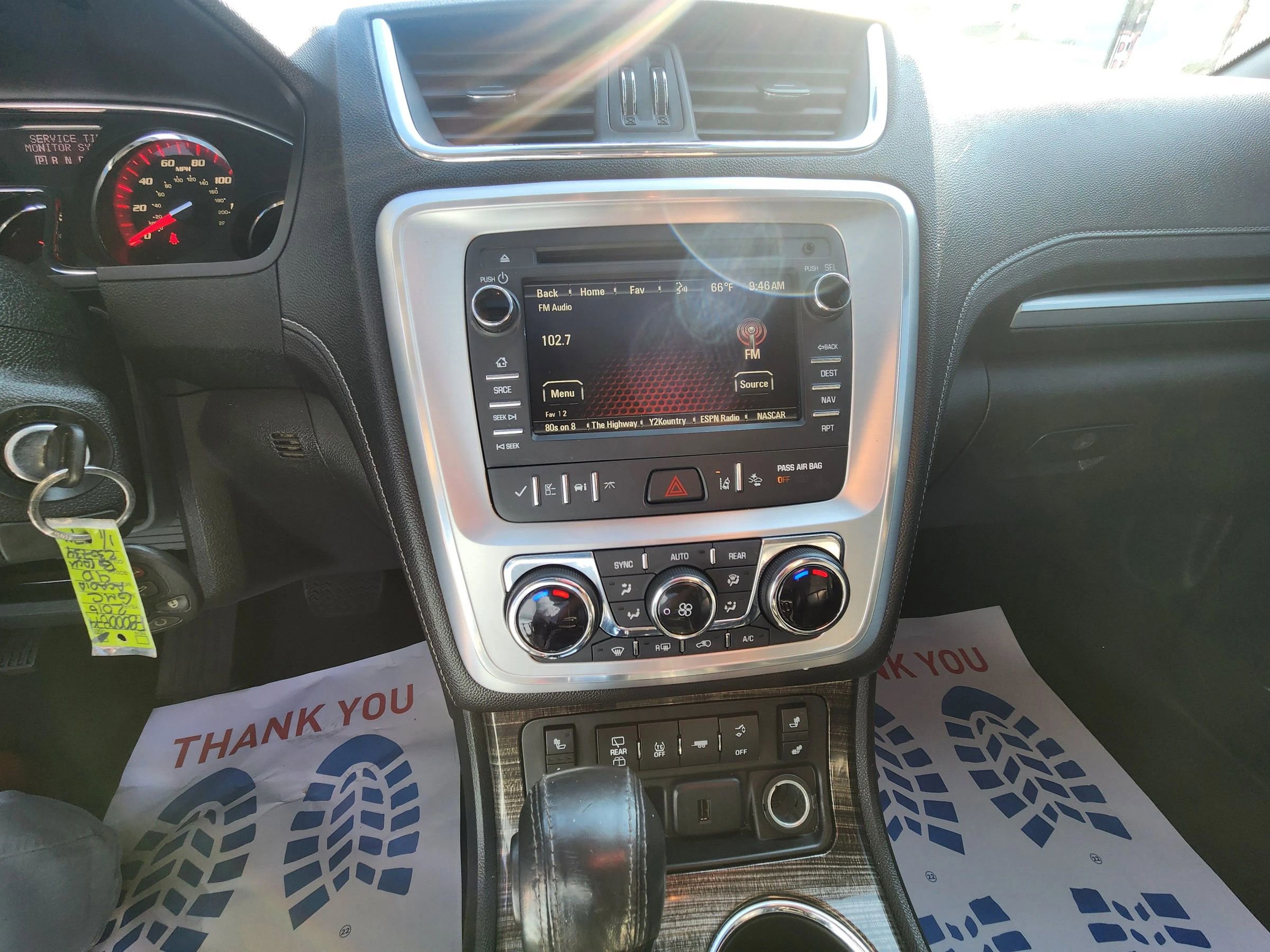 Used 2016 GMC Acadia SLT w/ Premium Edition image 19