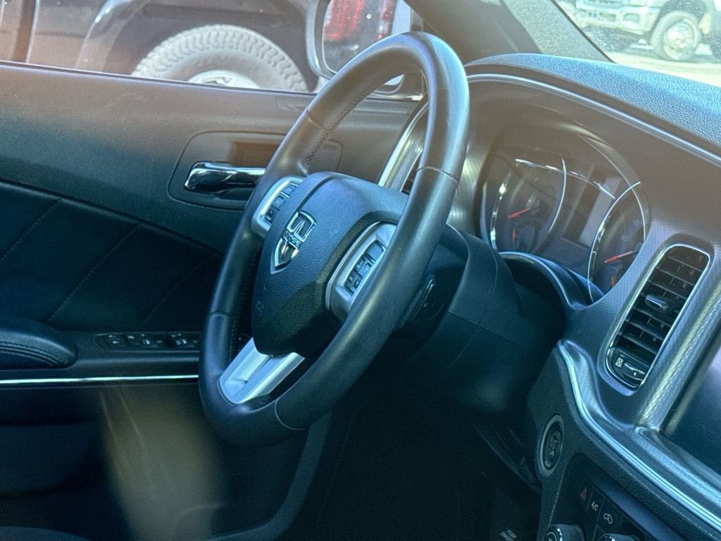 Used 2013 Dodge Charger R/T image 13