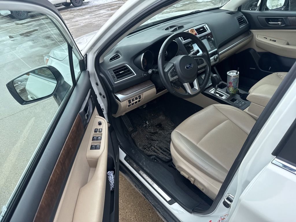 Used 2016 Subaru Outback 2.5i Limited image 11