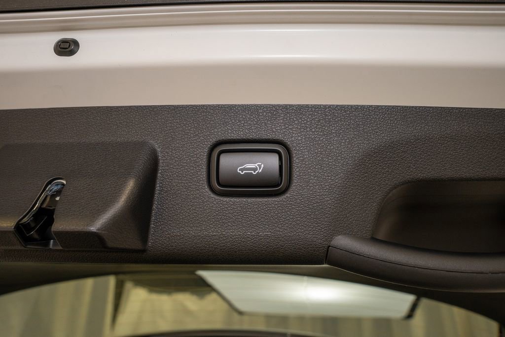 New 2026 Kia Sportage EX w/ EX Panorama Roof Package image 7