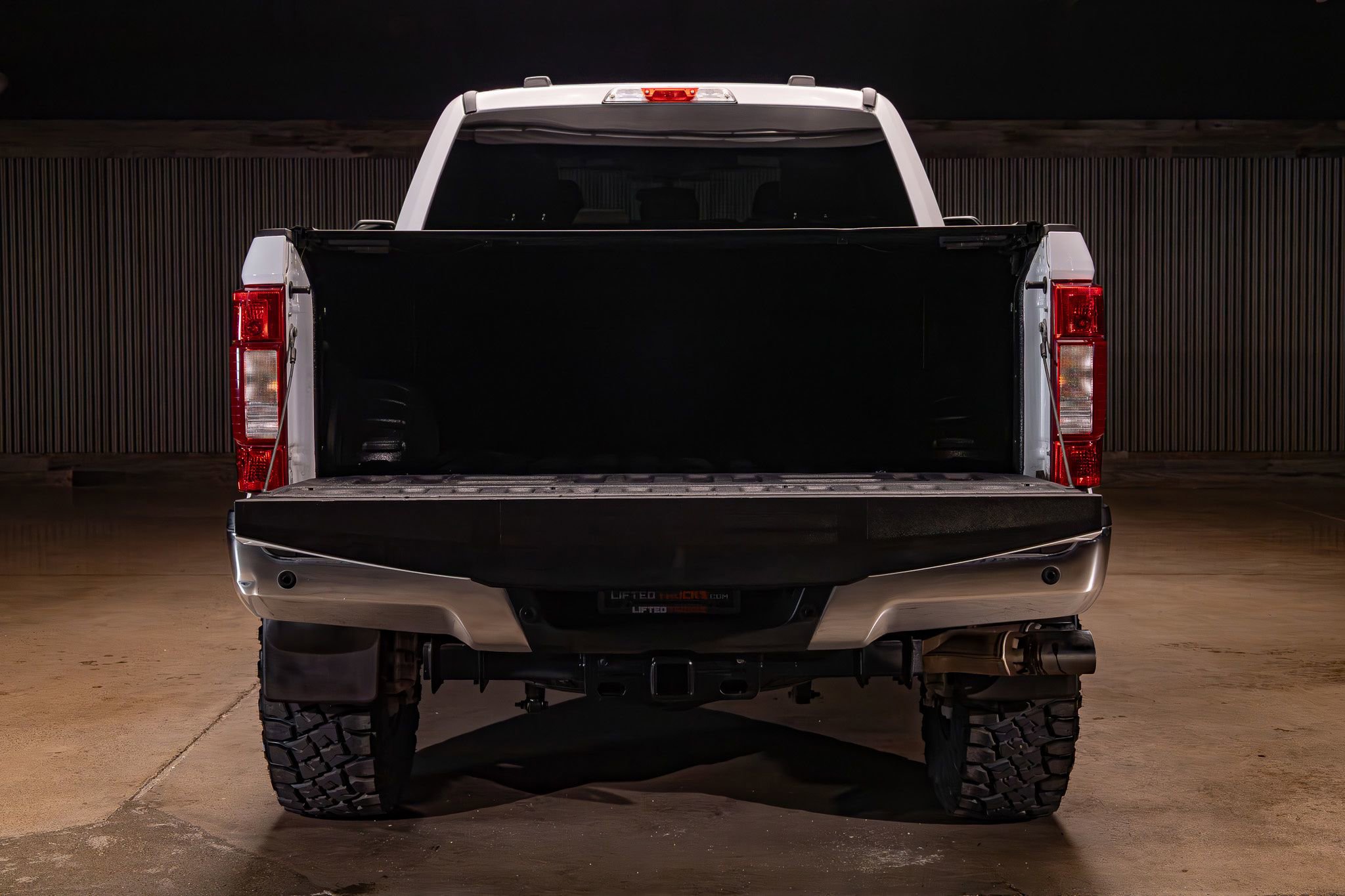 Used 2022 Ford F250 XLT w/ XLT Premium Package AWD/4WD image 9