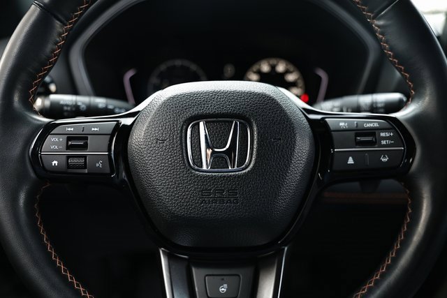 Used 2025 Honda Pilot TrailSport image 34