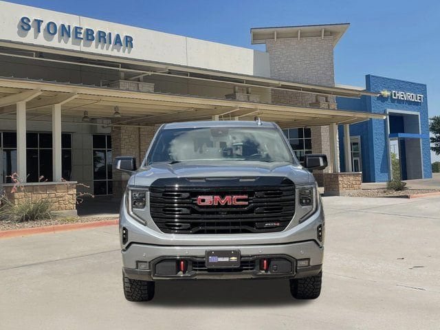 Used 2024 GMC Sierra 1500 AT4 w/ AT4 Premium Package AWD/4WD image 9