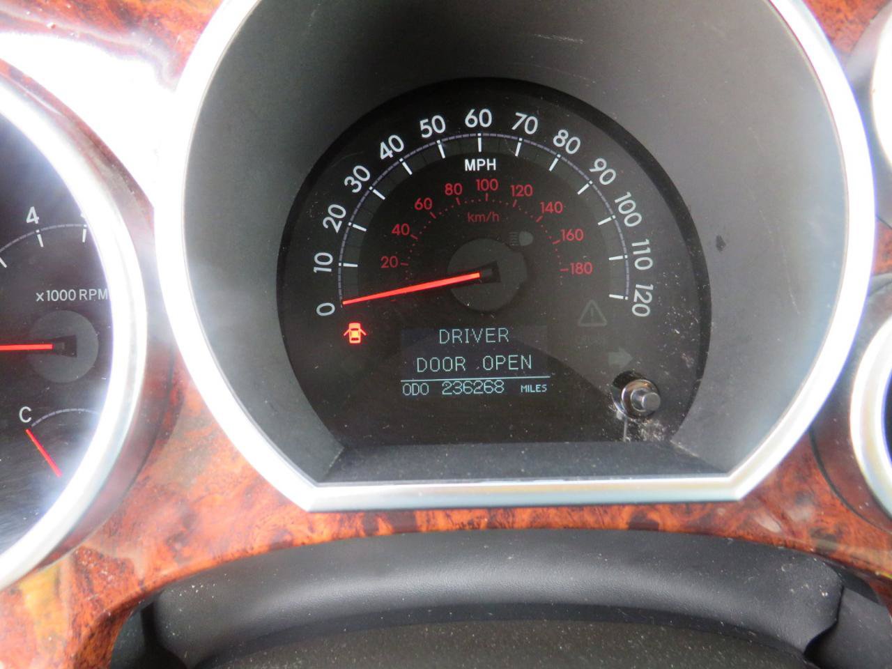 Used 2008 Toyota Sequoia Limited AWD/4WD image 13