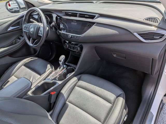 Used 2023 Buick Encore GX Essence w/ Experience Buick Package FWD image 38