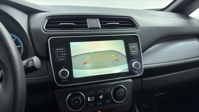 Used 2025 Nissan Leaf S FWD image 29