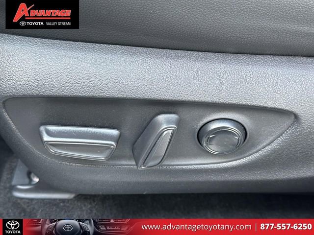 Used 2024 Toyota Grand Highlander Limited AWD/4WD image 23