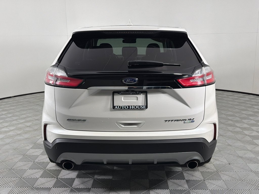 Used 2019 Ford Edge Titanium w/ Equipment Group 301A AWD/4WD image 6