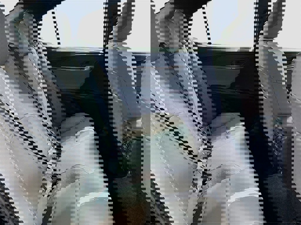 New 2026 Toyota Camry SE image 25