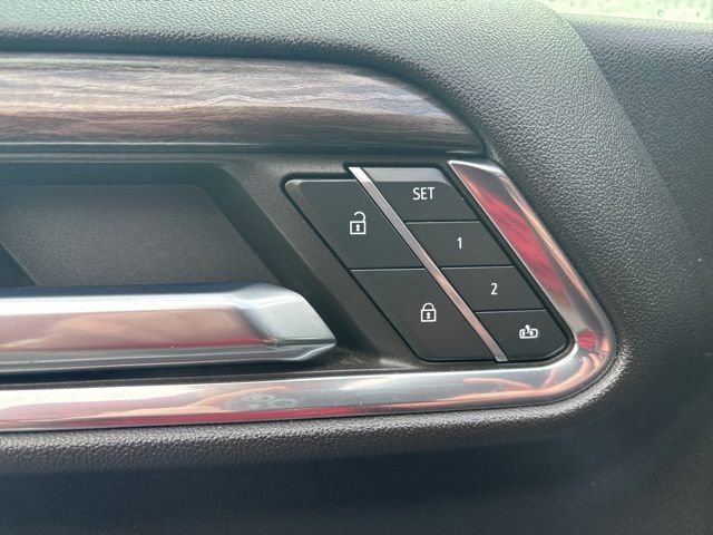 Used 2024 Chevrolet Silverado 1500 LTZ image 34