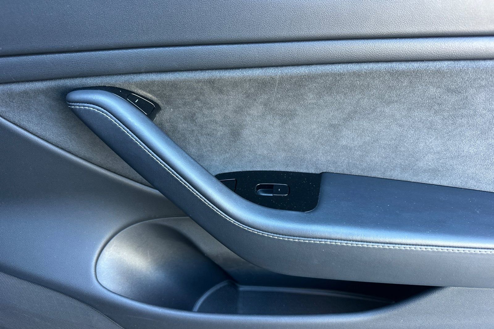 Used 2018 Tesla Model 3 Long Range image 21