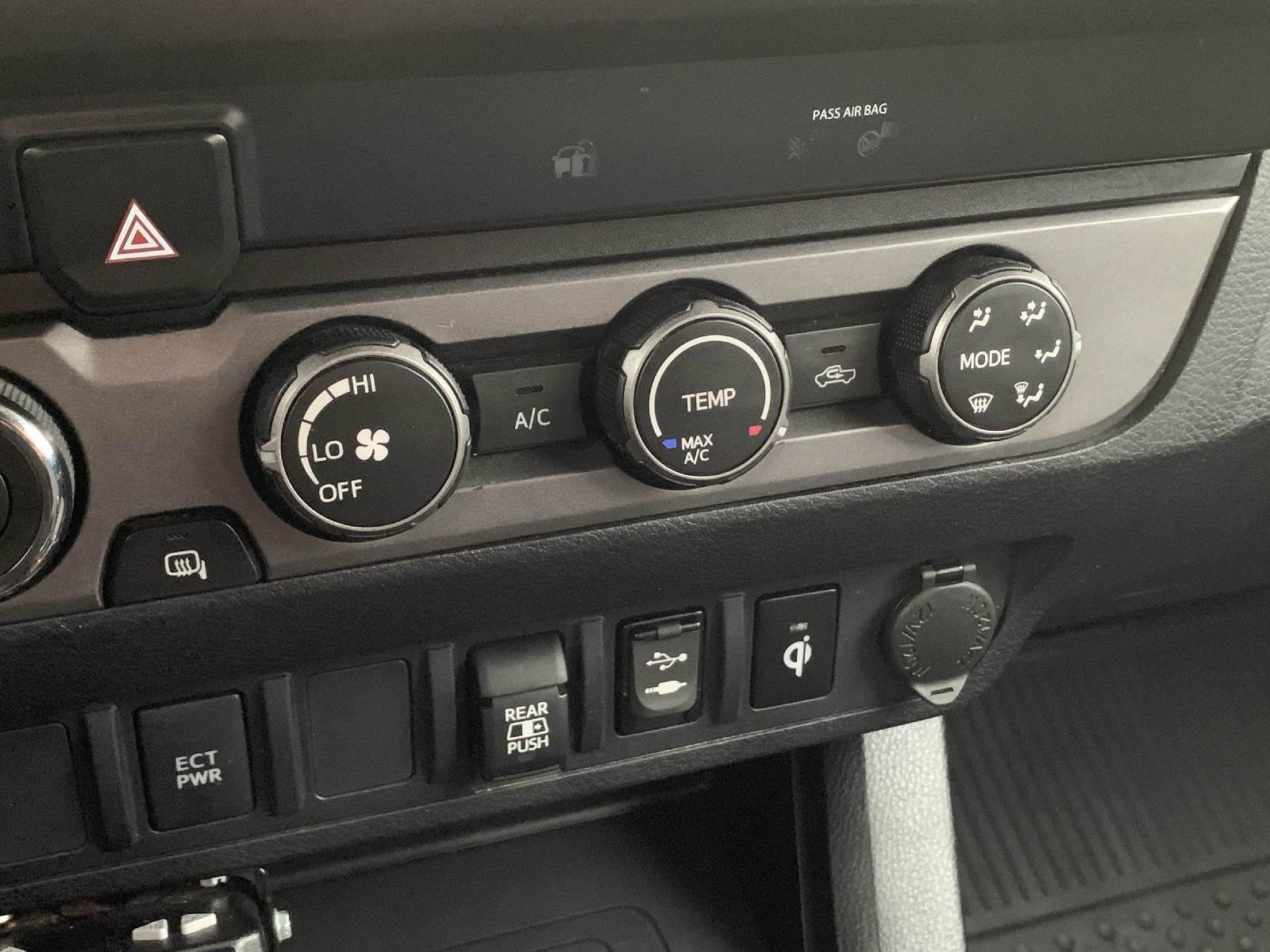 Used 2019 Toyota Tacoma TRD Off-Road image 25