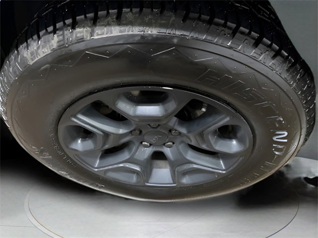 Used 2019 Jeep Cherokee Trailhawk image 25