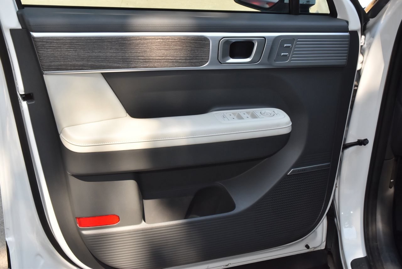 Used 2024 Hyundai Santa Fe Limited FWD image 36