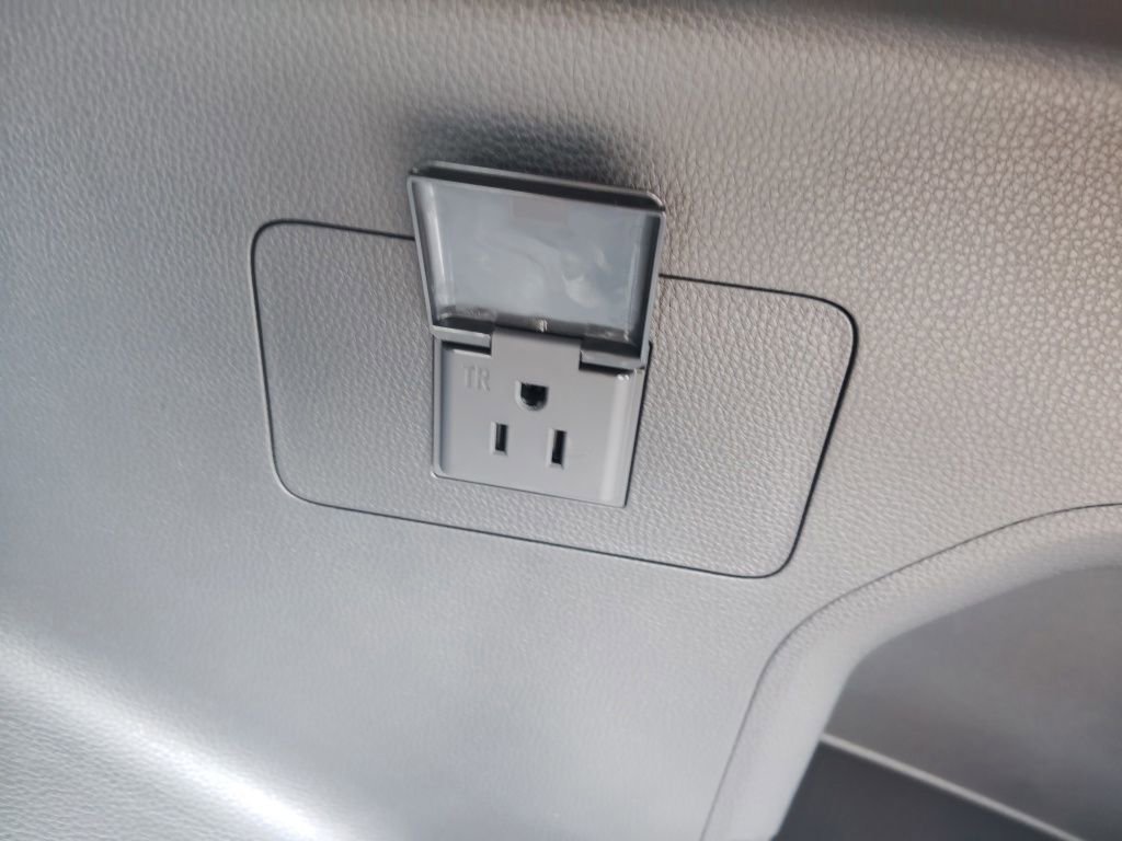 New 2026 Toyota RAV4 XSE AWD/4WD image 11