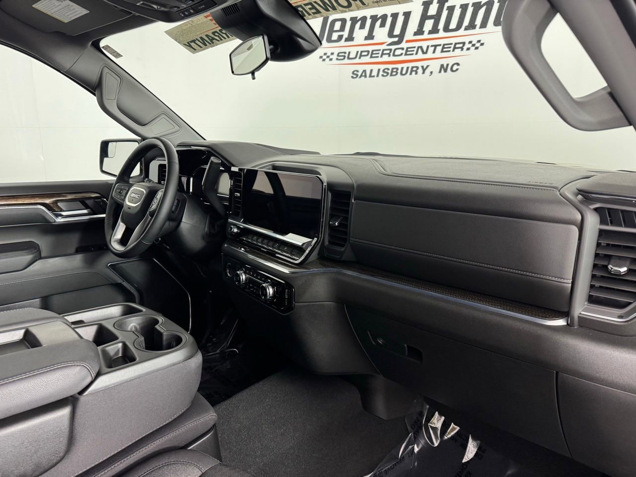 Used 2024 GMC Sierra 1500 Elevation image 38