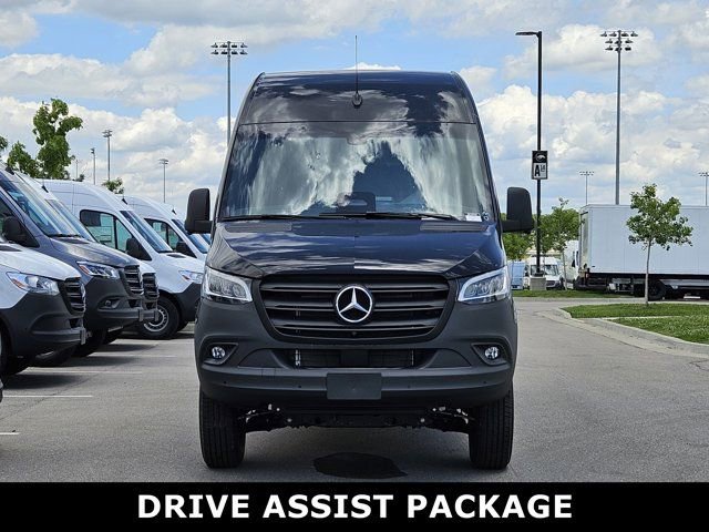 New 2025 Mercedes-Benz Sprinter 2500 image 2