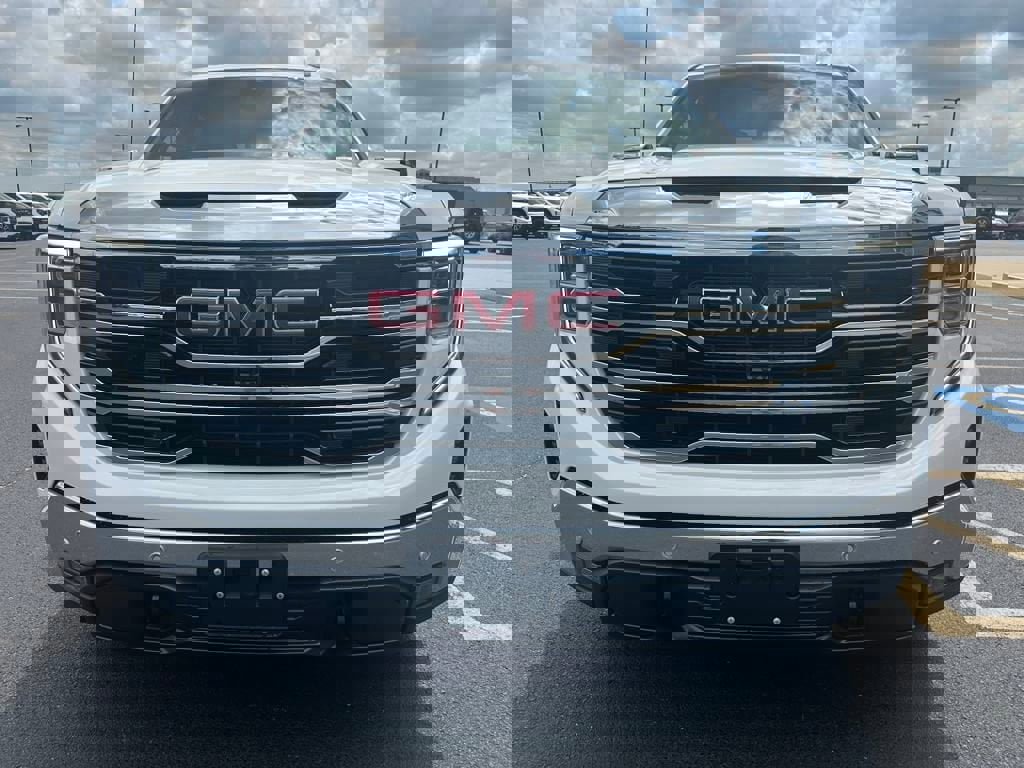 New 2026 GMC Sierra 1500 SLT w/ SLT Premium Plus Package image 3