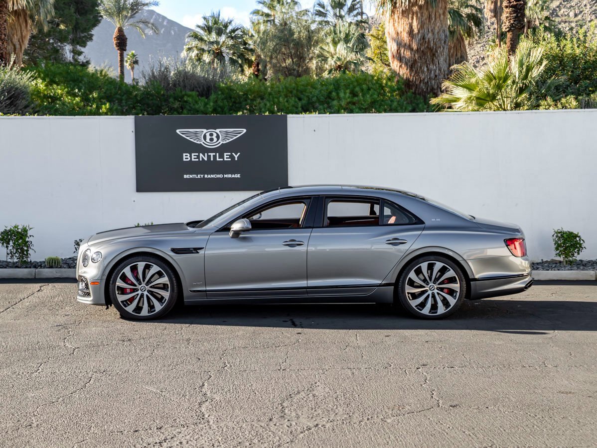 Certified 2021 Bentley Flying Spur W12 image 5