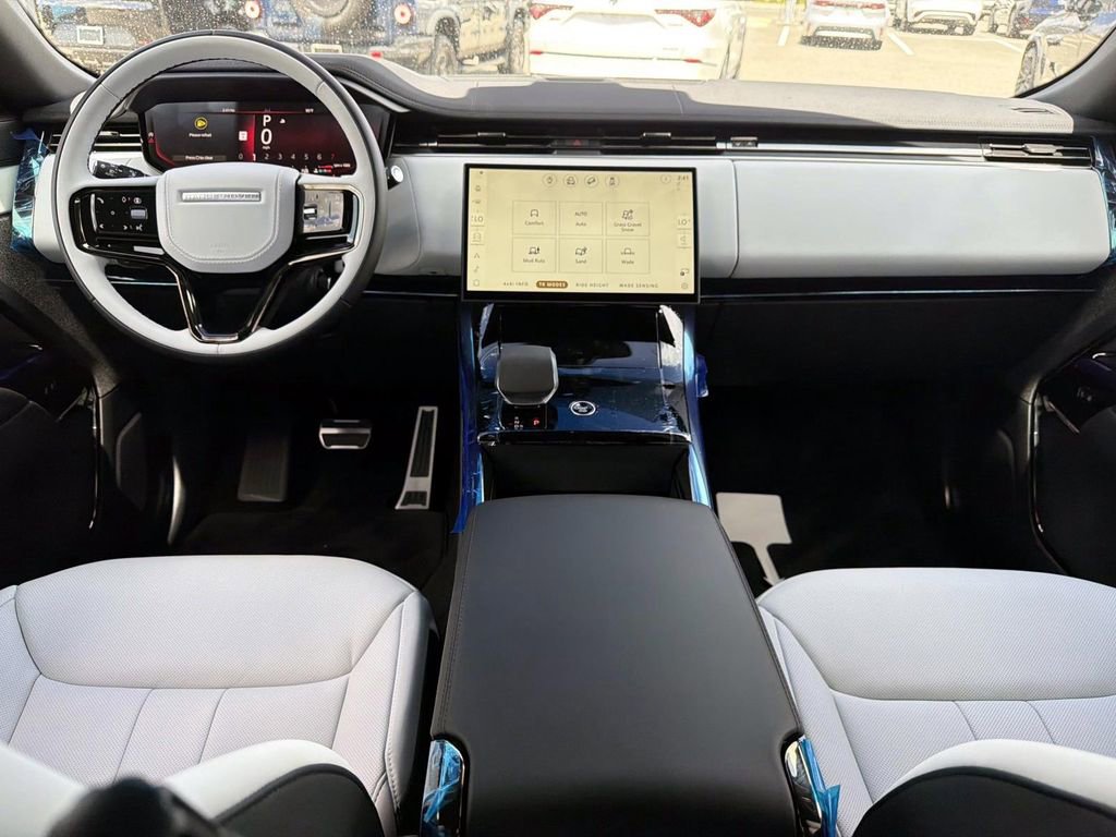 New 2026 Land Rover Range Rover Sport Dynamic SE image 14