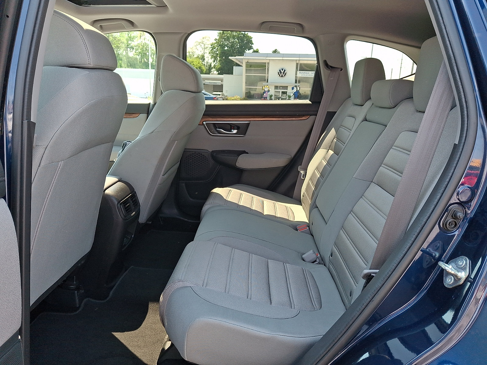 Used 2018 Honda CR-V EX image 10