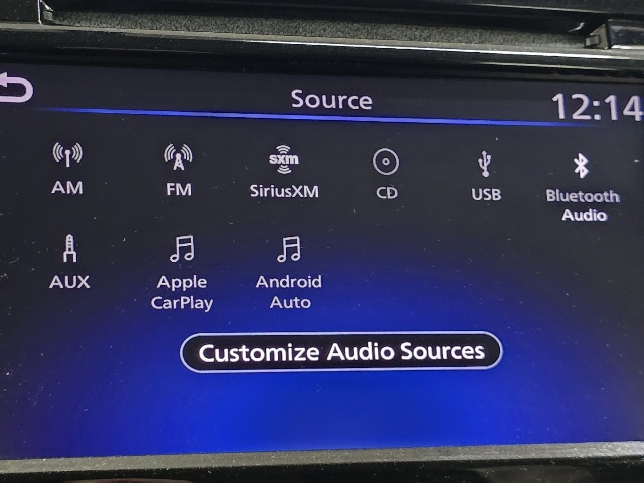 Used 2018 Nissan Rogue S image 3