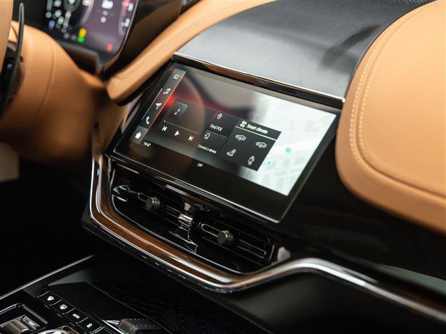 New 2026 Aston Martin DBX 707 AWD/4WD image 31
