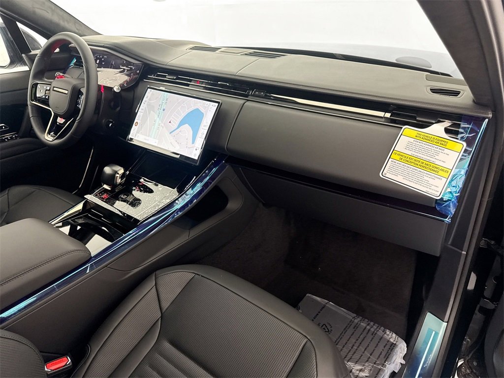 New 2026 Land Rover Range Rover Sport SV image 29