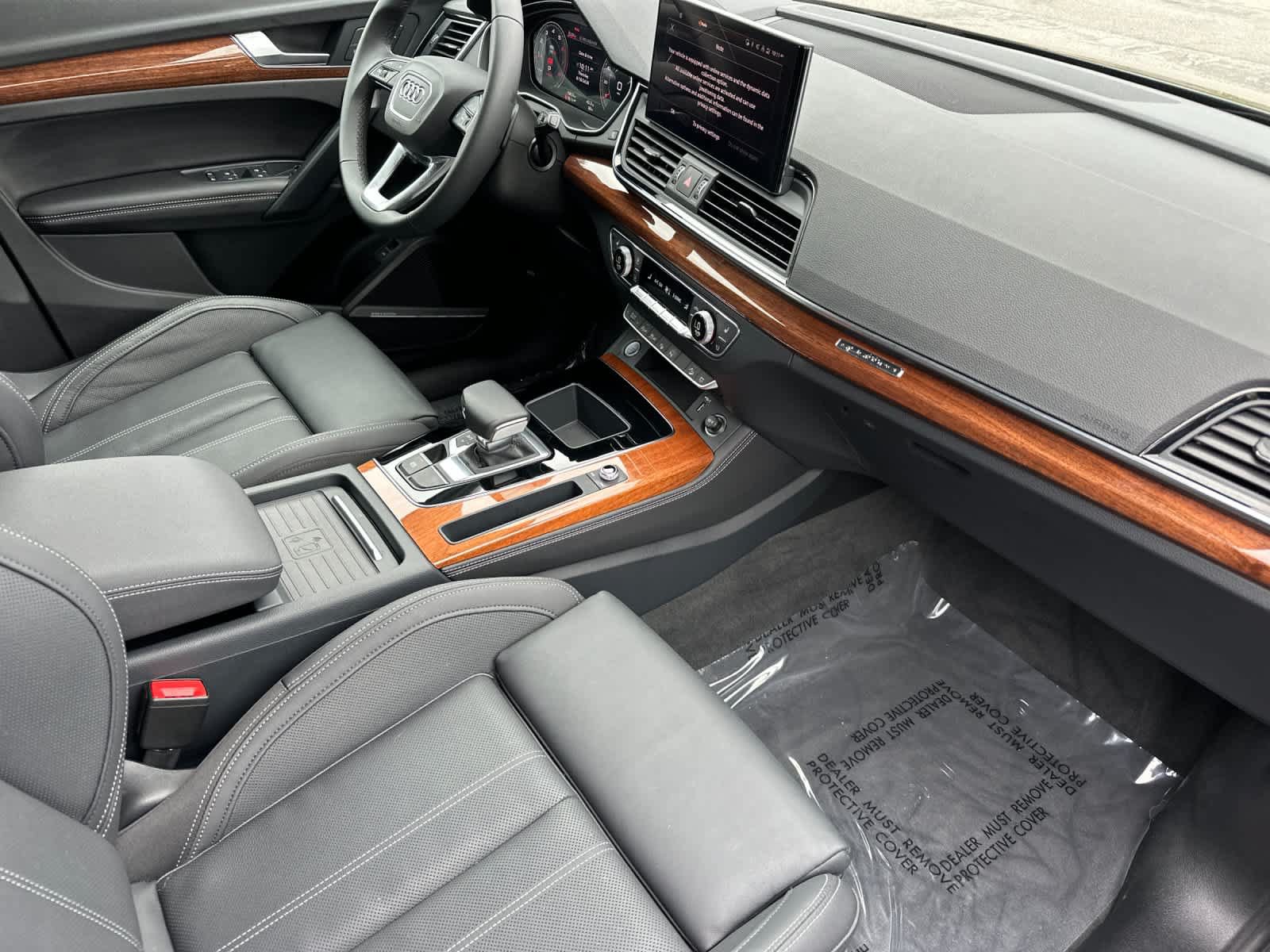 Used 2023 Audi Q5 Prestige AWD/4WD image 16