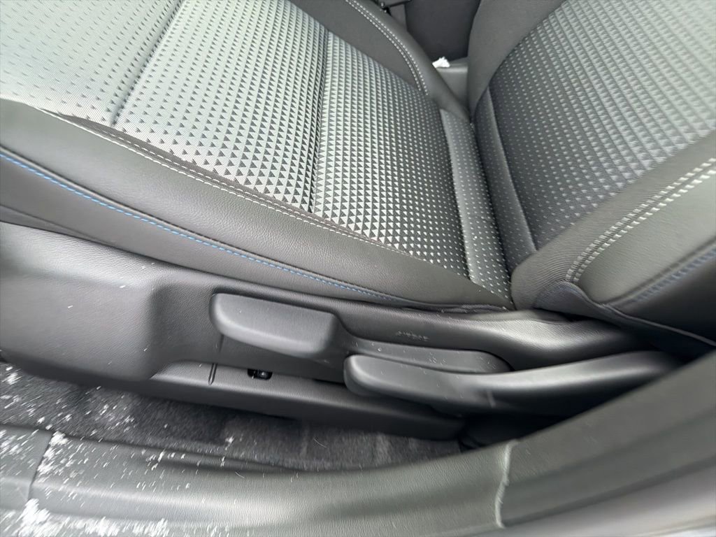 New 2026 Chevrolet Trax LT w/ Driver Confidence Package image 13