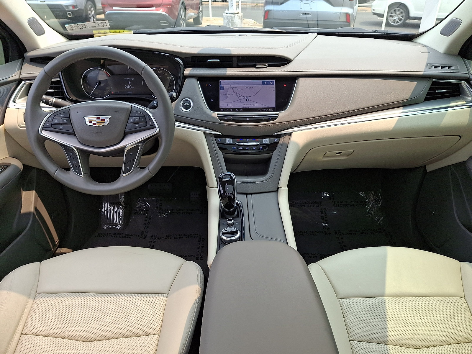 Used 2020 Cadillac XT5 Premium Luxury FWD image 11