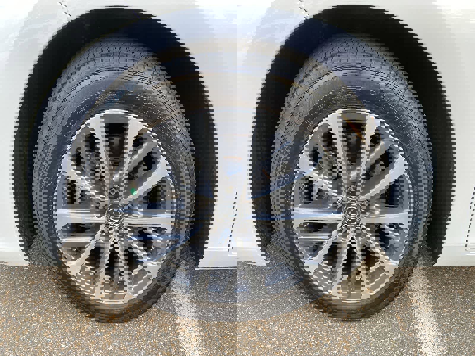 Used 2022 Lexus ES 350 image 17