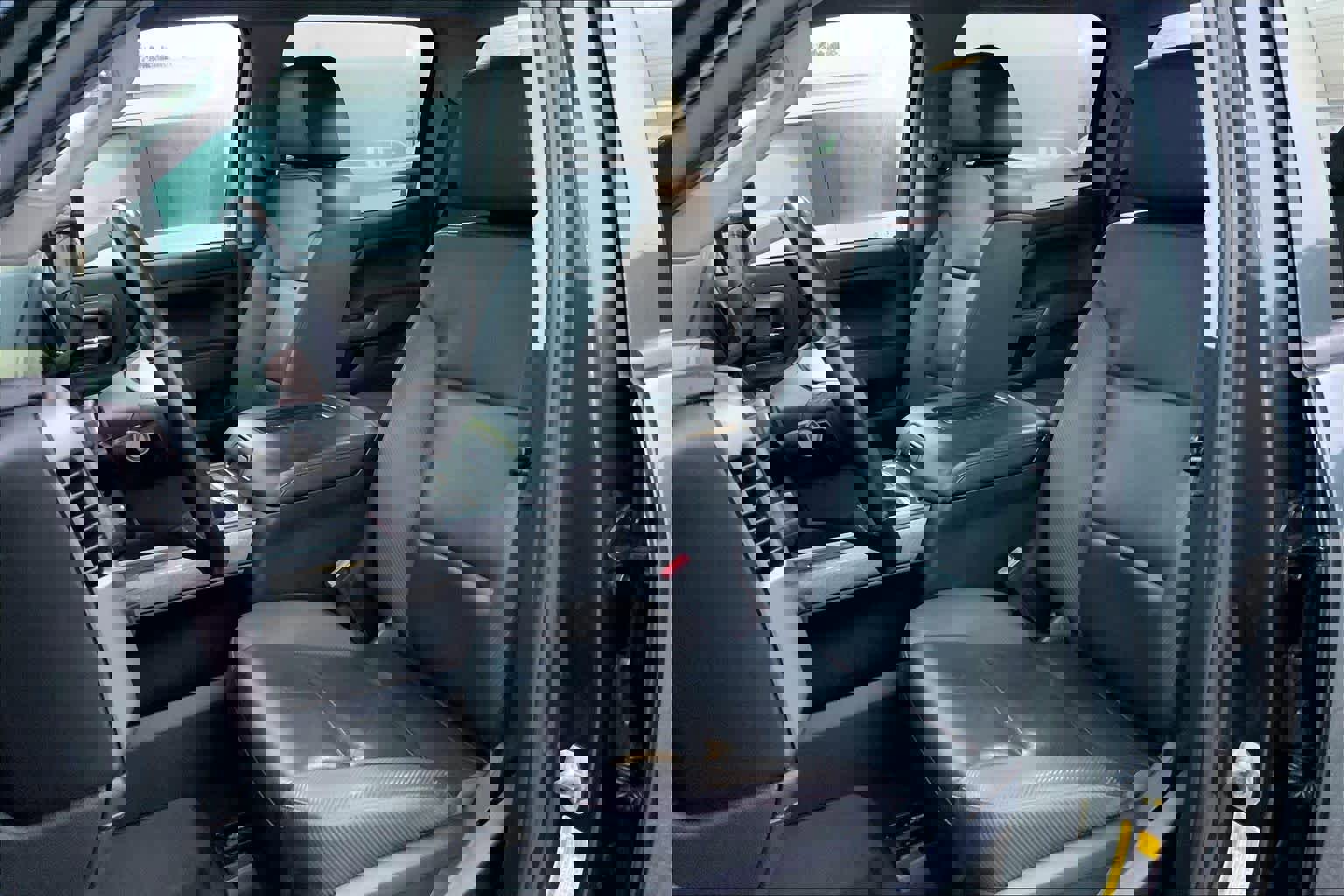 Used 2018 GMC Sierra 2500 SLT w/ Duramax Plus Package image 8