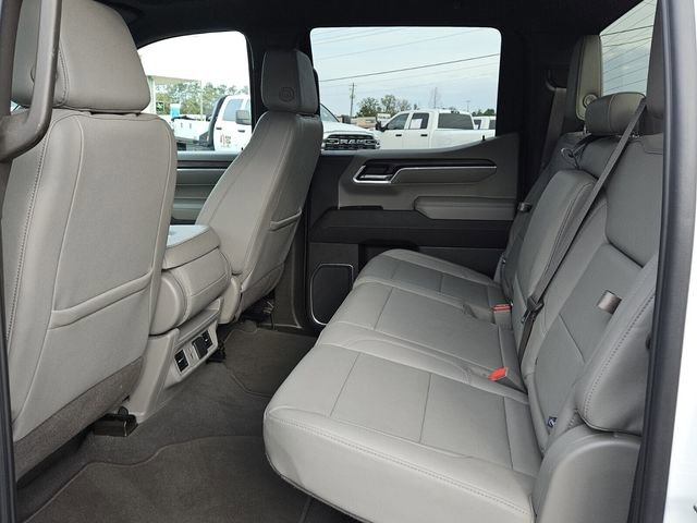 Used 2025 GMC Sierra 1500 SLT image 11