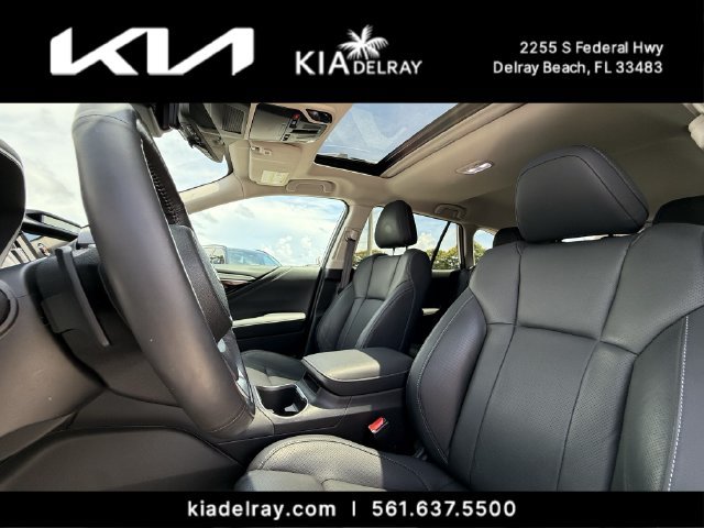Used 2023 Subaru Outback Touring AWD/4WD image 19