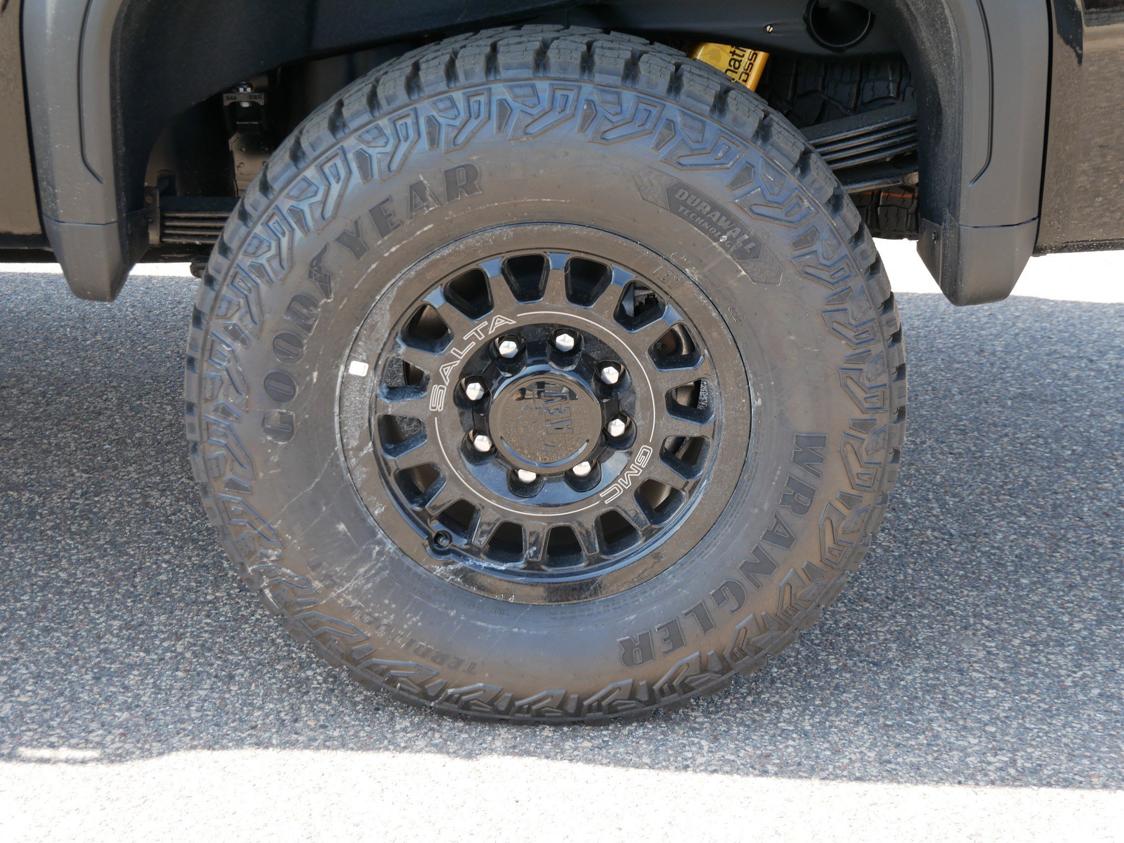 New 2026 GMC Sierra 2500 AT4X w/ AT4X AEV Edition AWD/4WD image 3