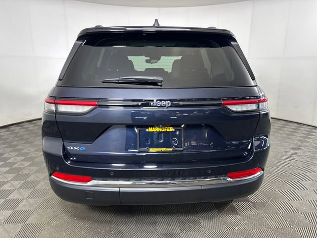 Used 2022 Jeep Grand Cherokee Limited 4xe image 4