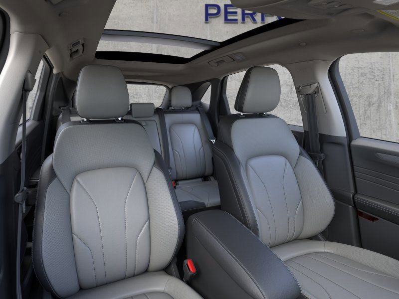 New 2025 Ford Escape SE w/ PHEV Premium Package FWD image 10