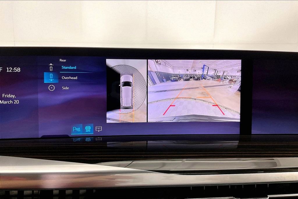 Used 2026 Cadillac Escalade 4WD image 30