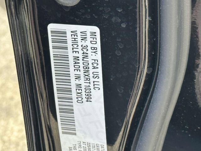 Certified 2024 Jeep Compass Latitude image 11