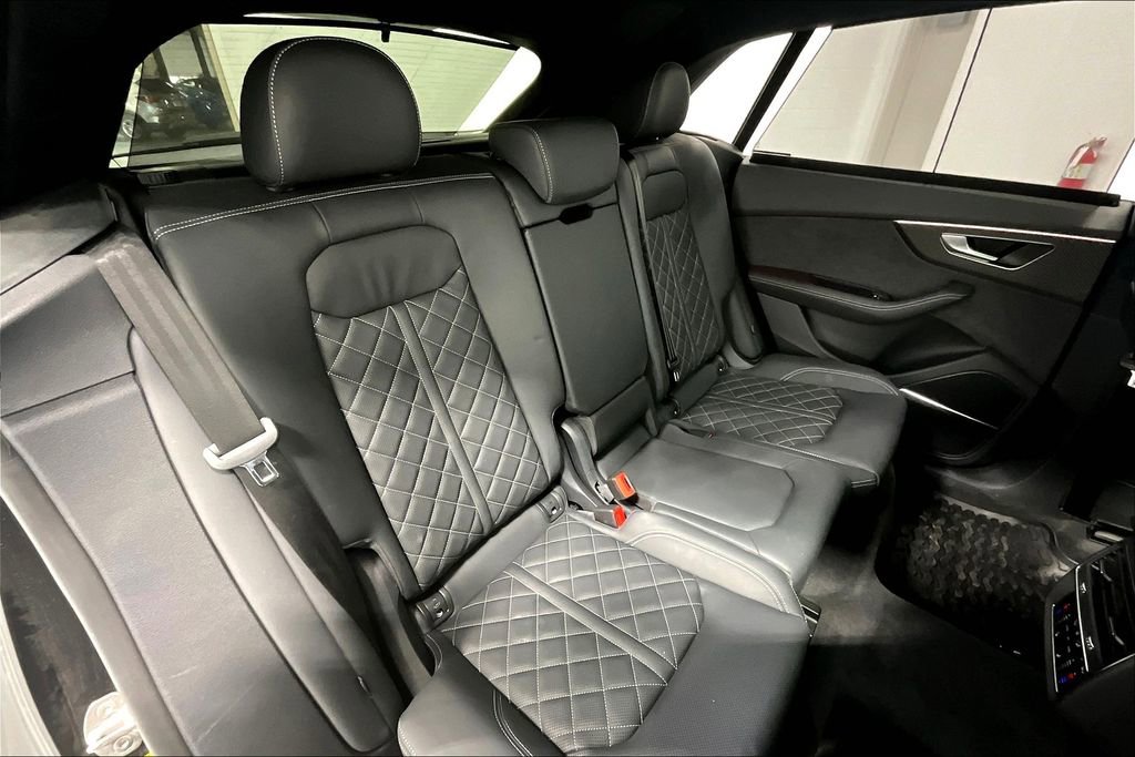 Used 2024 Audi SQ8 Premium Plus image 37