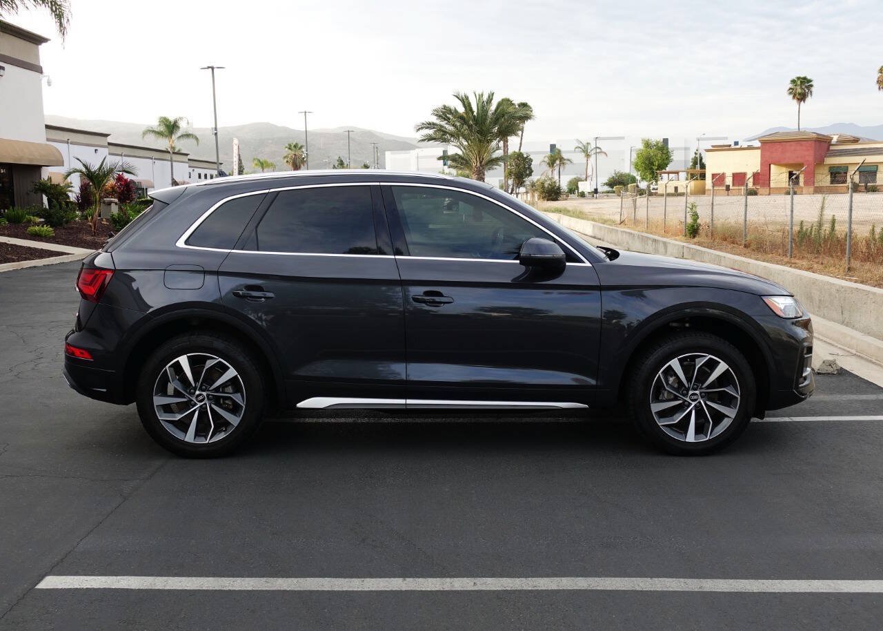 Used 2021 Audi Q5 2.0T Premium w/ Convenience Package AWD/4WD image 19