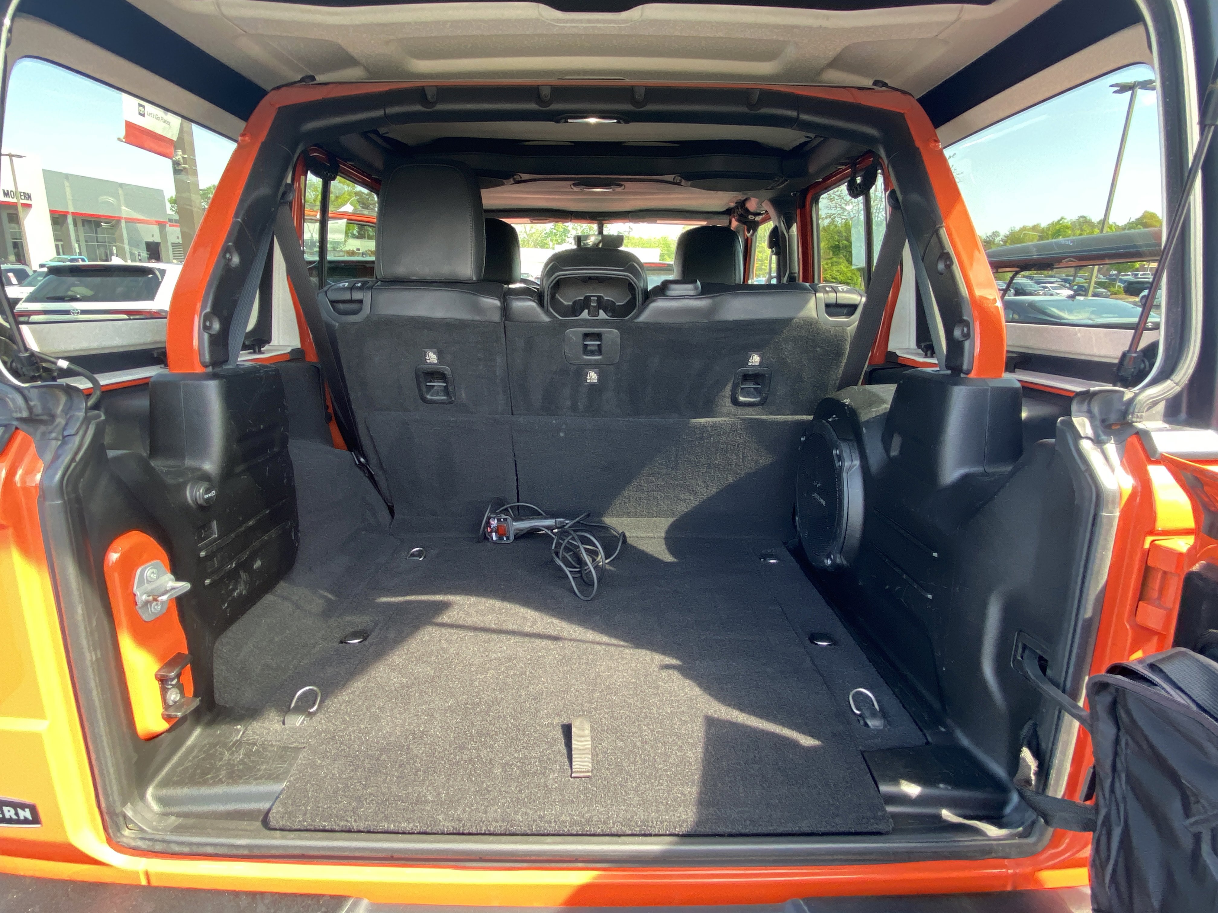 Used 2018 Jeep Wrangler Unlimited Rubicon image 23