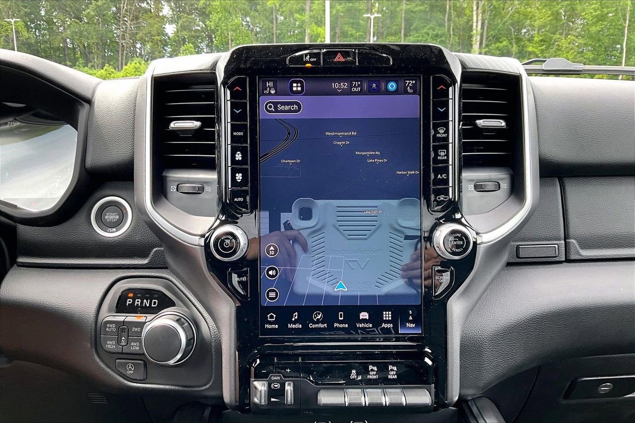 New 2026 RAM 1500 4x4 Crew Cab image 13