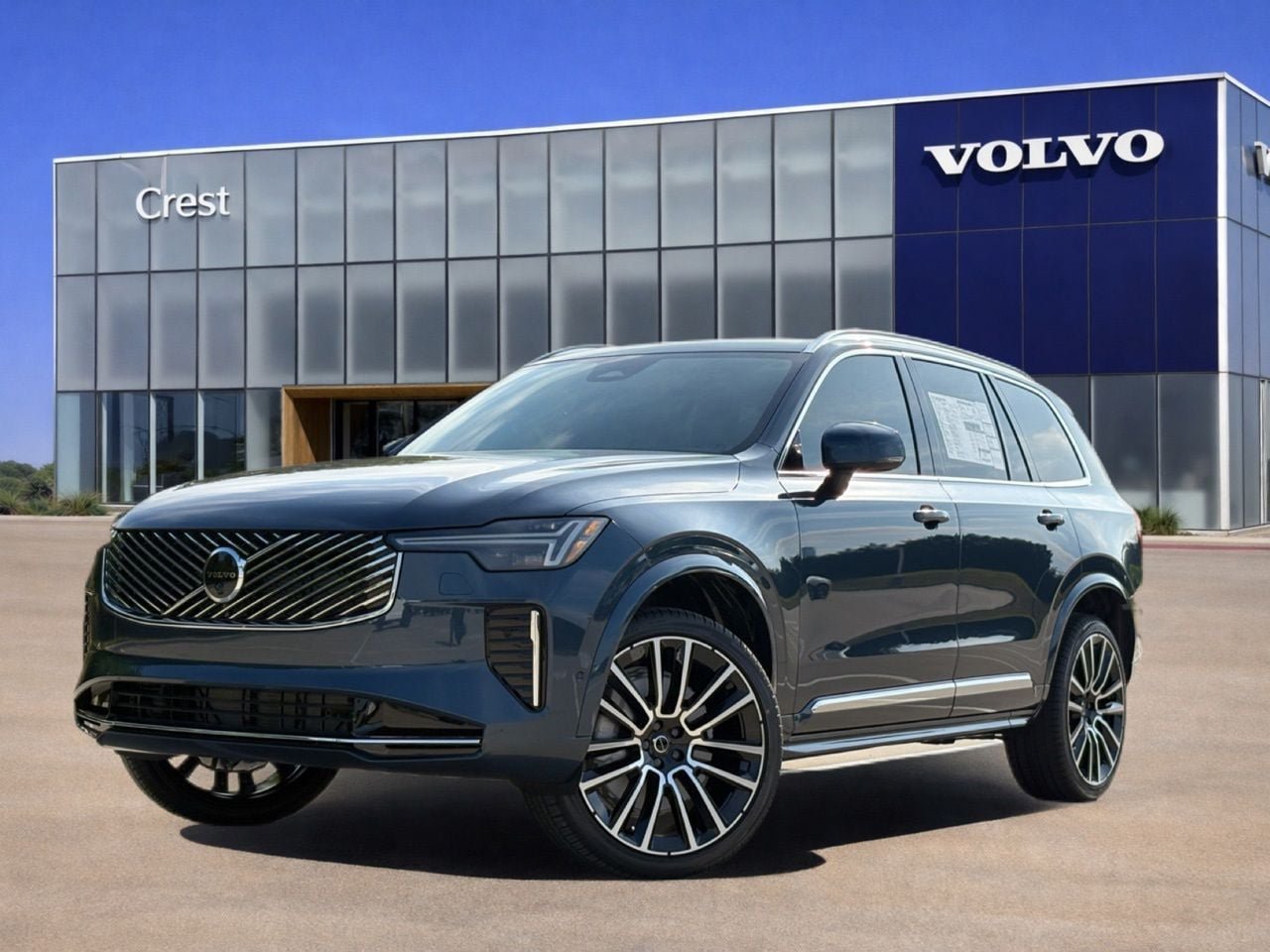 New 2026 Volvo XC90 B5 Plus w/ Protection Package Premier