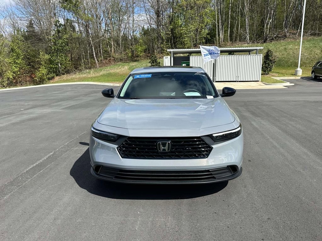 Certified 2025 Honda Accord SE image 2