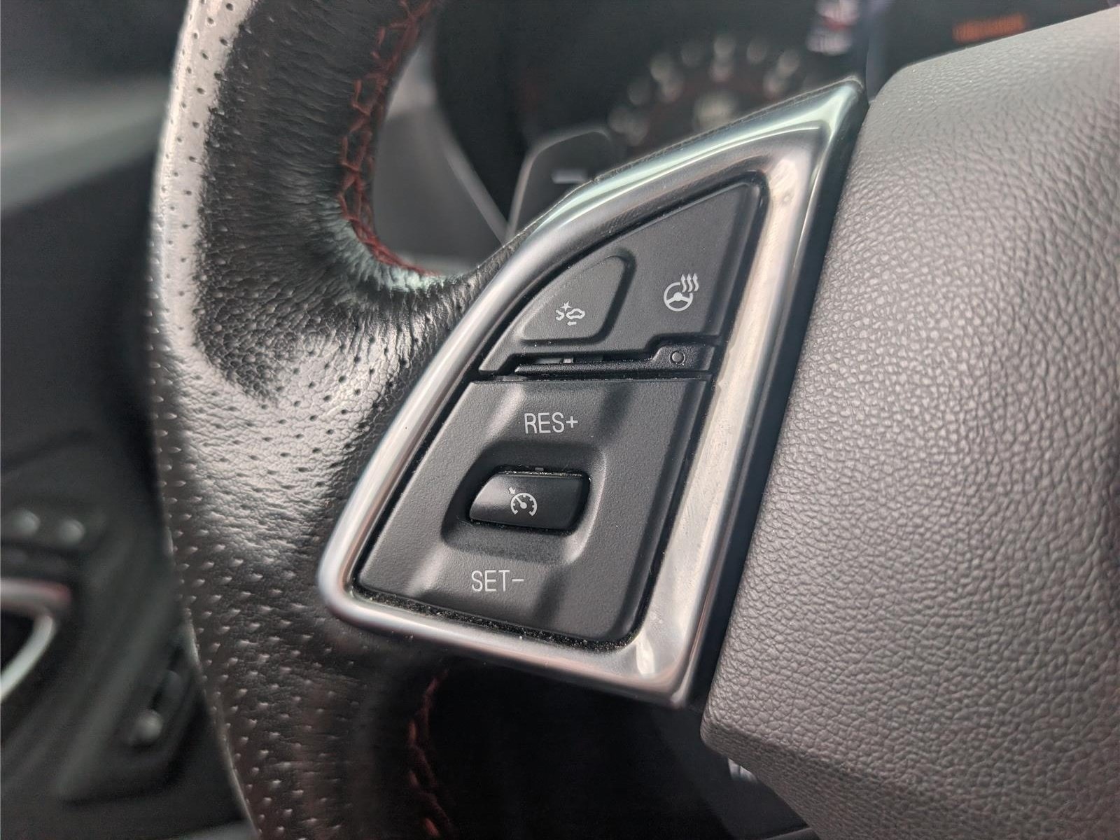 Used 2020 Chevrolet Camaro SS RWD image 23